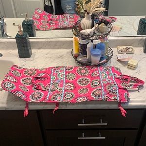 Vera Bradley pink travel toiletry bag
